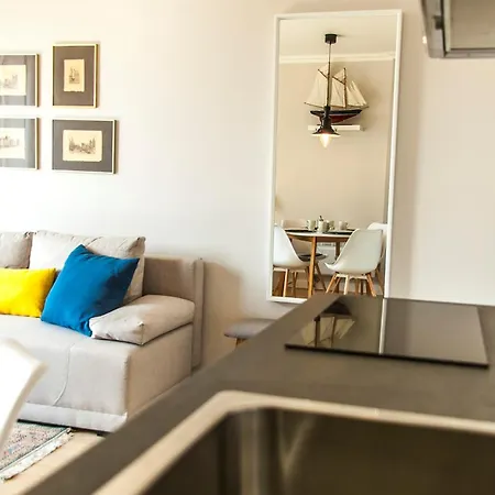 Uroczy Z Parkingiem * ソポト