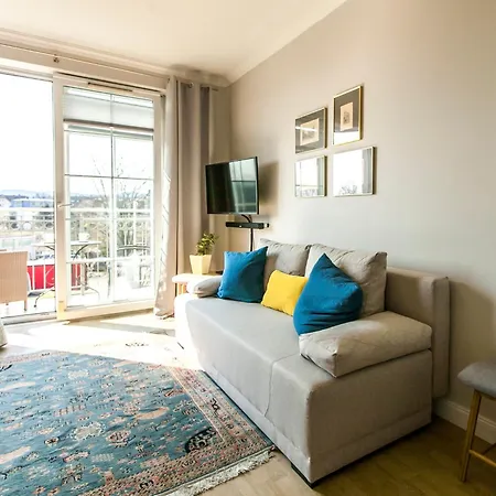 Uroczy Z Parkingiem Apartment