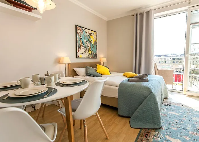 Lägenhet Uroczy Z Parkingiem Sopot