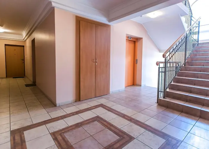 Appartamento Uroczy Z Parkingiem *